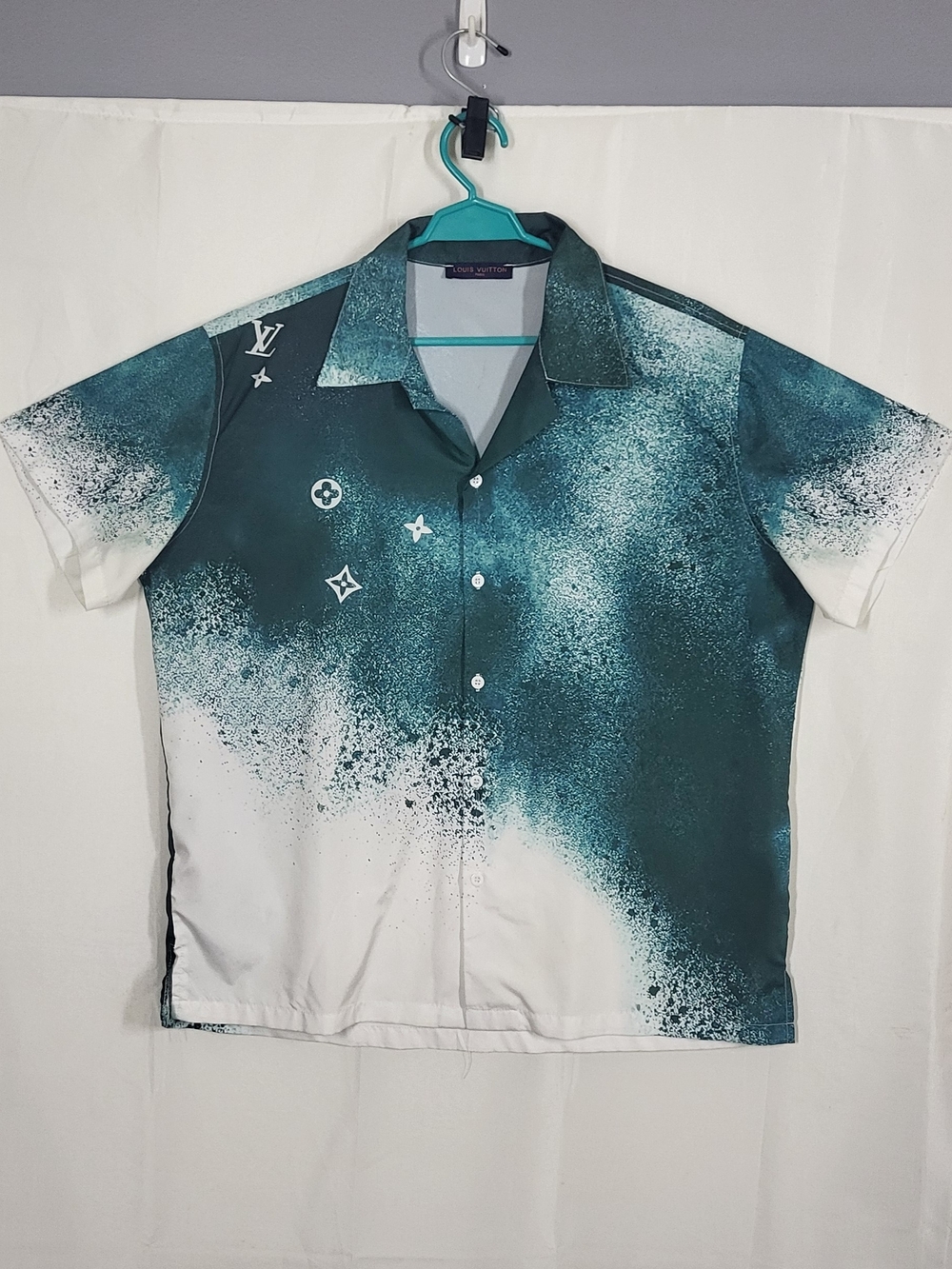 Louis Vuitton Teal and White Spray-Print Camp Collar Shirt